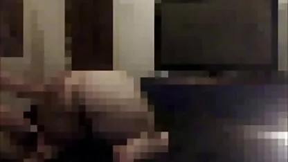 Ruski blowjob zadovoljio je momka oralnom metodom besplatni poenici