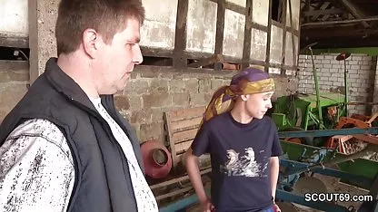 Vitka Daria pružila je puhanje momku i predala besplatni porniici se njemu