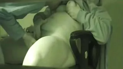 Ruski par lijepo besplatni pornici xxx se zajebava u spavaćoj sobi