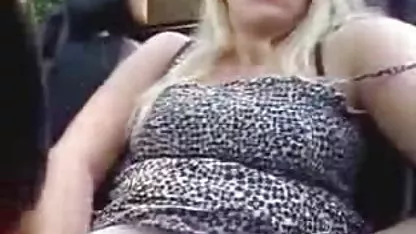 Brineta je sranje od besplatni pornici red tube jedne osobe i dobiva jebeni od raka