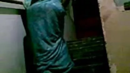 Brbljanje nogu u xxx besplatni pornići porno chatu privlače zujanje izbliza ženskih nogu