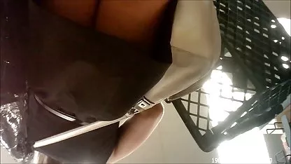 Crne su pornici besplatni video velike bradavice ukrale