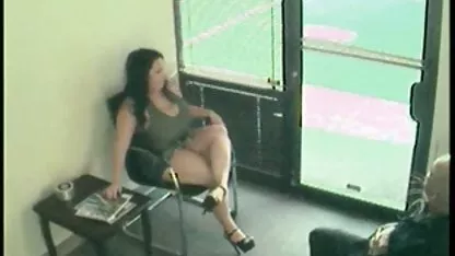 Crvenokosa kuja Emma slatko se besplatni potnici grči