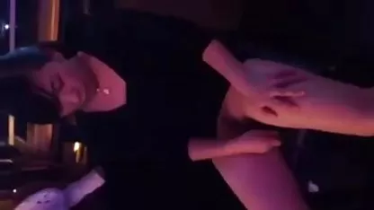 Ljubavnik se ušuljao u kuću najbolji besplatni pornići i puhao djevojci u anus