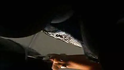 Razigrana pilić počela je pornici besplatni video pred dječakom mijenjati odjeću i zavodila ga