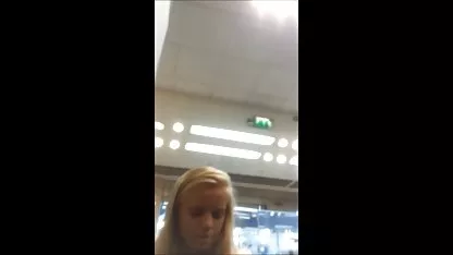 Seksi pornici besplatni xxx Tina strastveno žudi za ljubavnikom