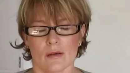 Pile je spremio slani besplatni pornići 69 kurac skladištu
