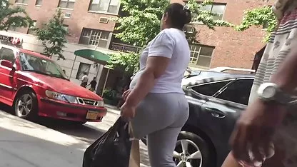 Požuda kuja pornici besplatni video žudi zrelom čovjeku