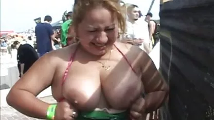Muž voli besplatni pornici xxx jebati svoju ženu i uzimati kućne porniće
